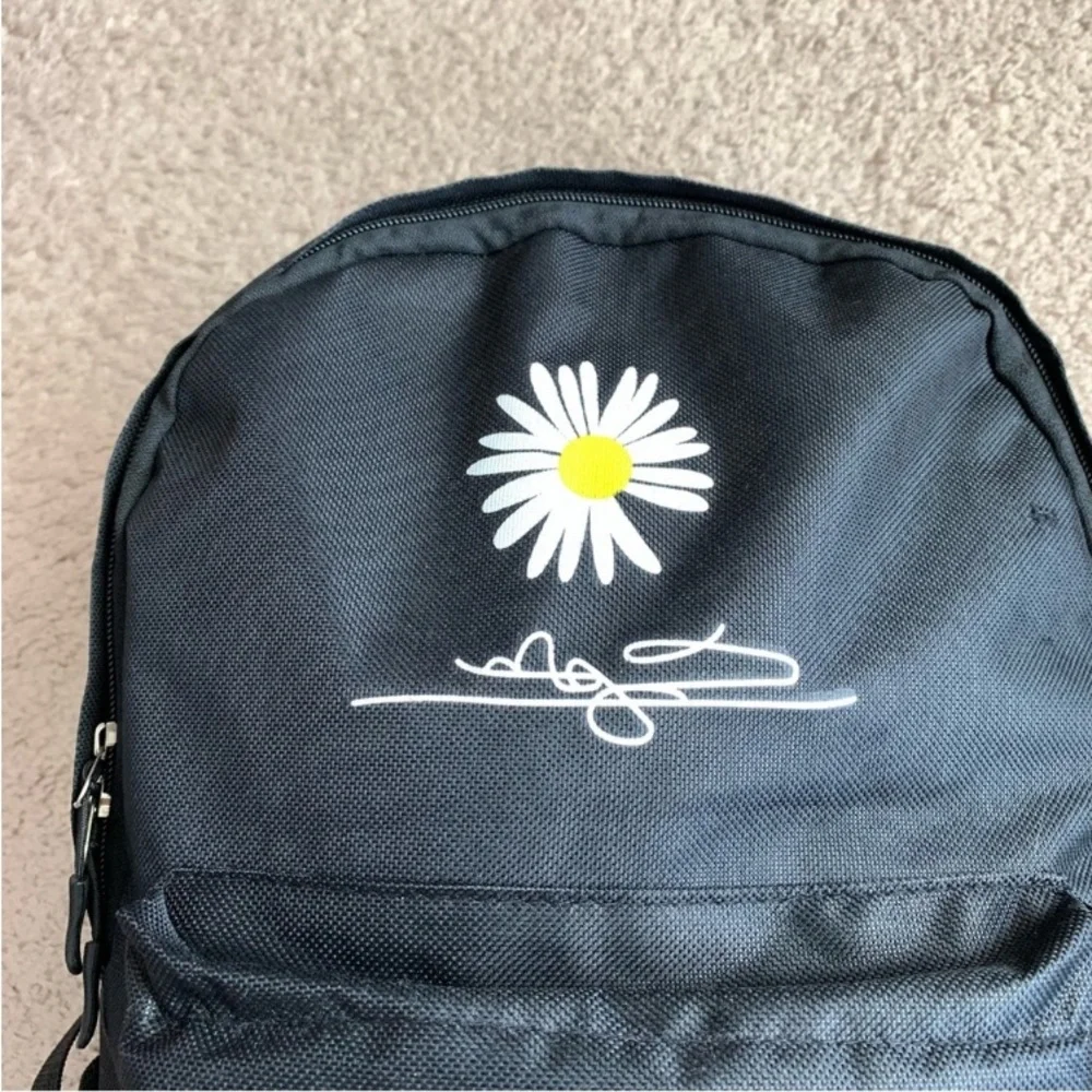 Daisy Black Midi Backpack